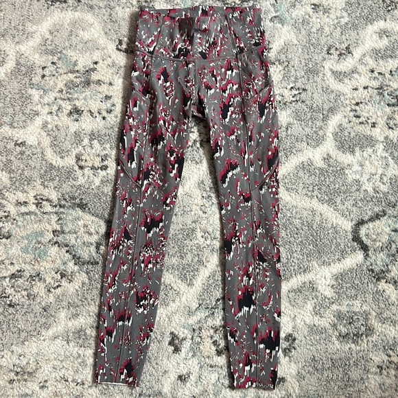 Lululemon Fast and Free High Rise Leggings - Picture 1 of 12